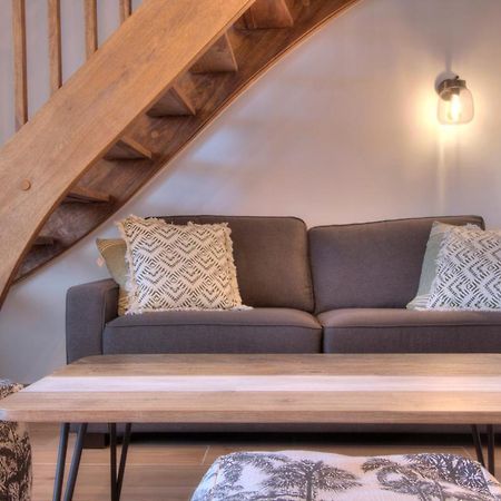 Apt - 4 Pers - Petit Duc - Renove - 44M² - Centre De Mont Rocquefeuil - 圣吉尔莱班 外观 照片